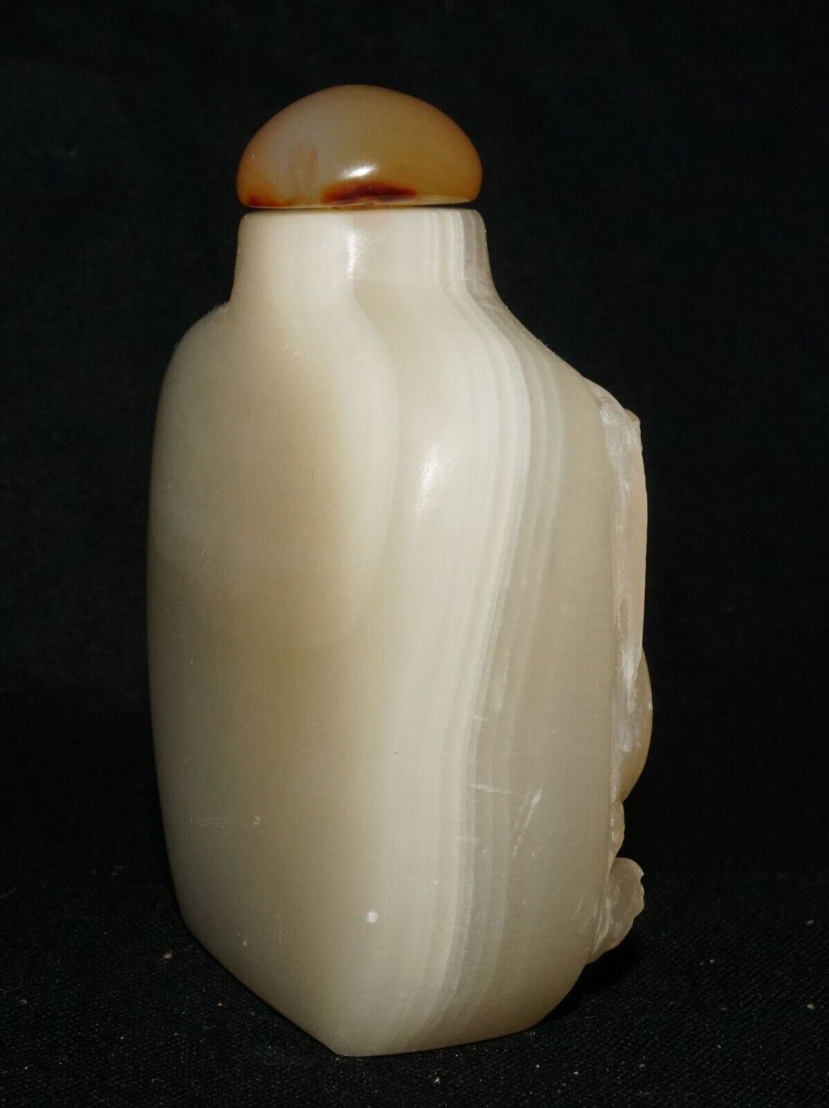 Vintage Chinese Carved Glass Snuff Bottle w. Foo Dog Motif Carnelian (LeS) G11