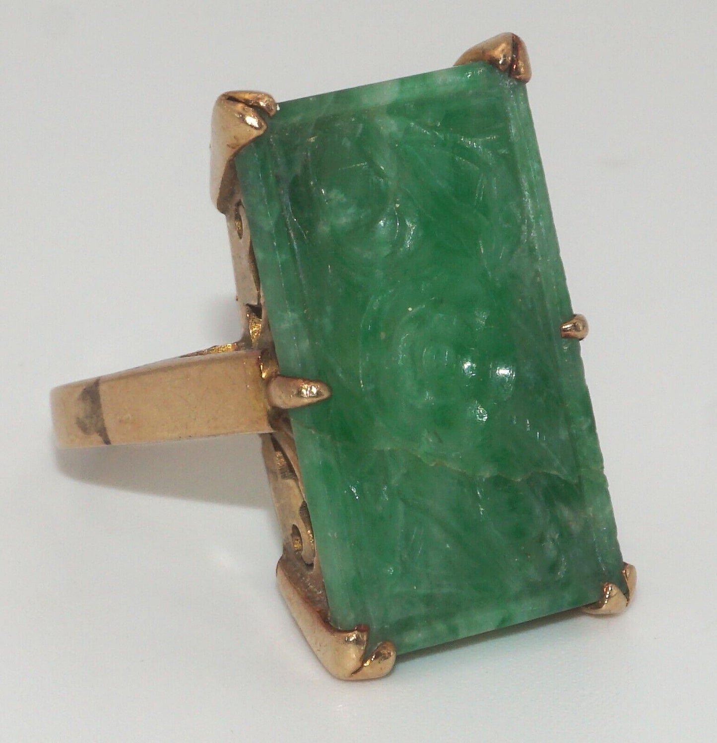 Vintage Art Deco 14k Yellow Gold Ring Sz. 9.25 w Carved Jadeite Accent (LeD)