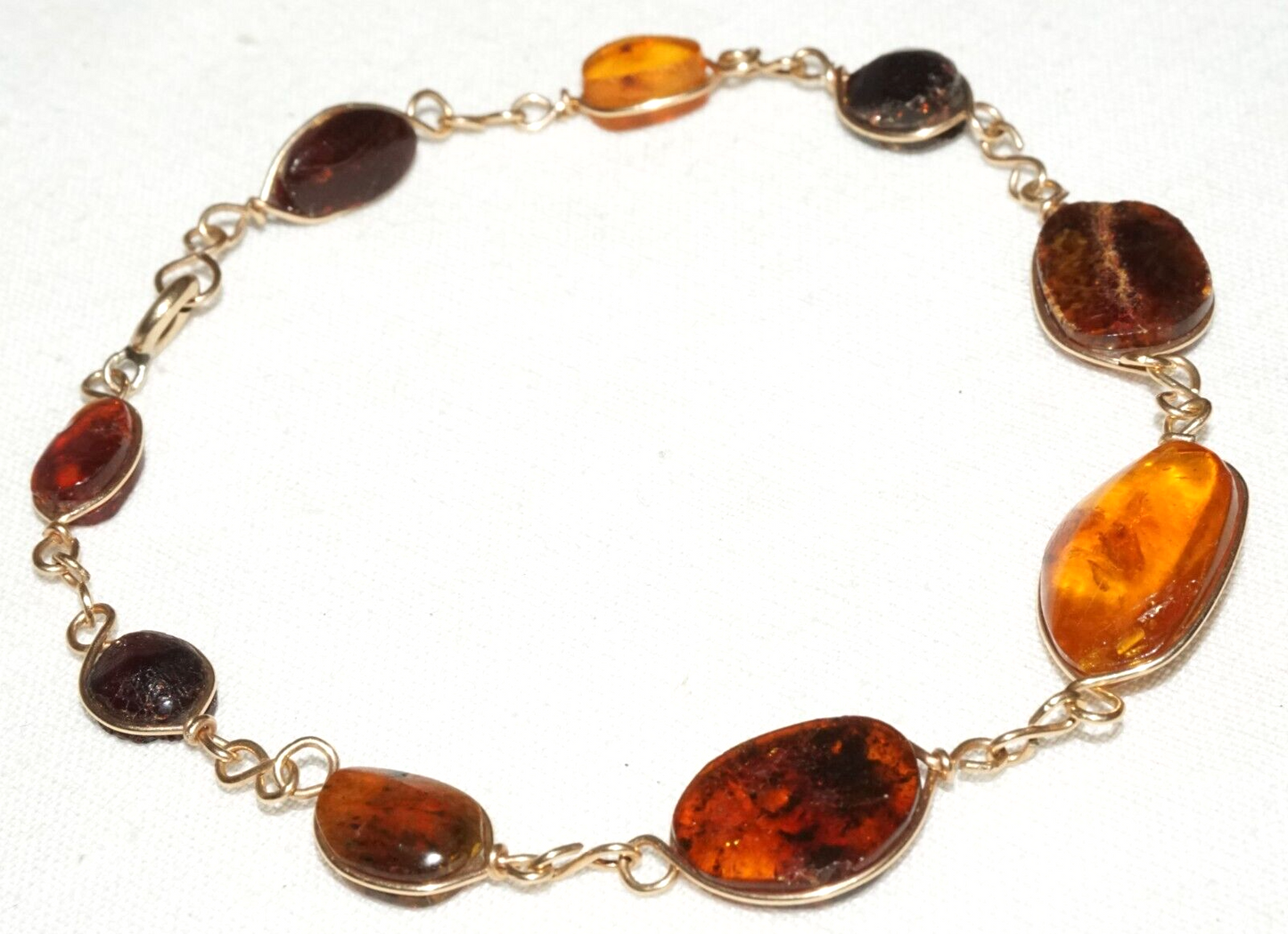 Vintage Gold Plated Link Bracelet w. 9x Wire Mounted Amber Accents (KoS) L15