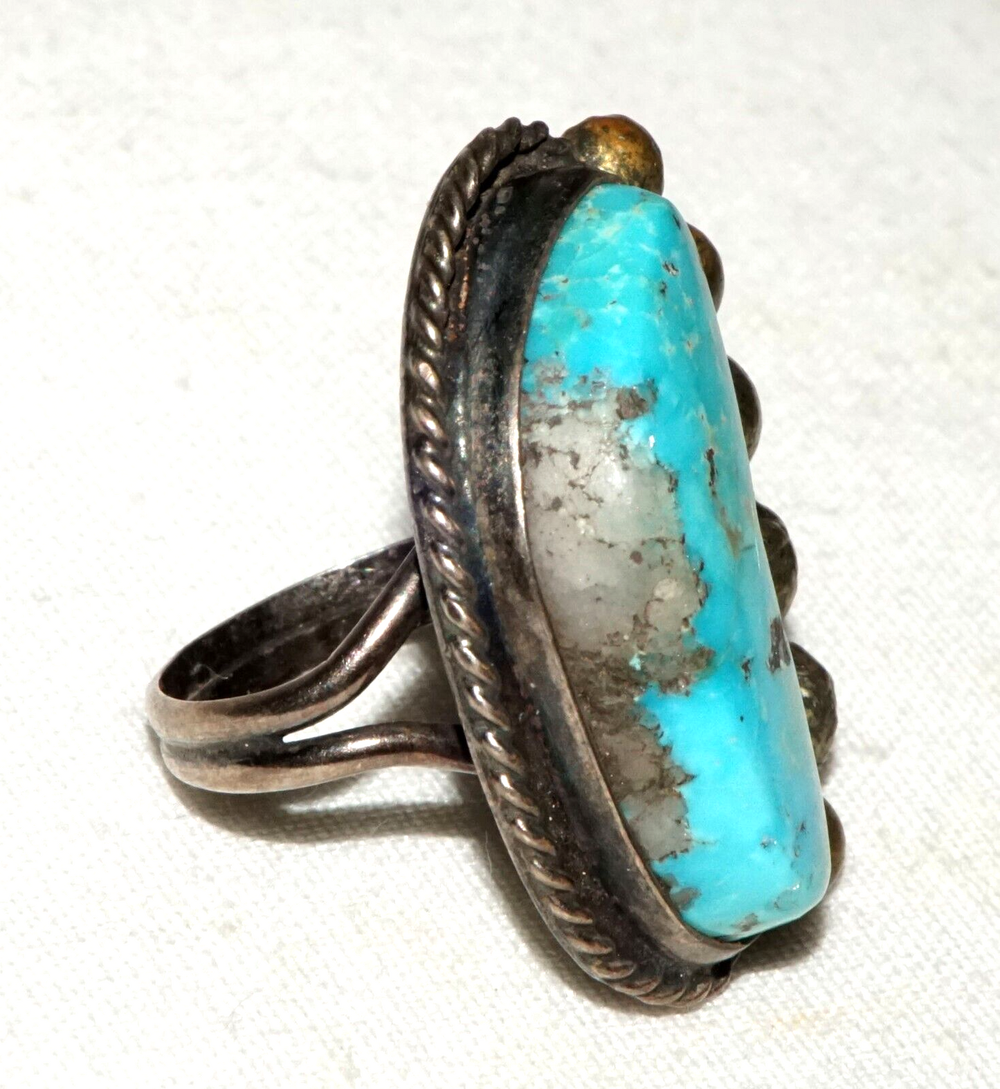 Vintage S.W. Silver Ring Sz.5 w. Attractive Turquoise Accent (LeS)L18