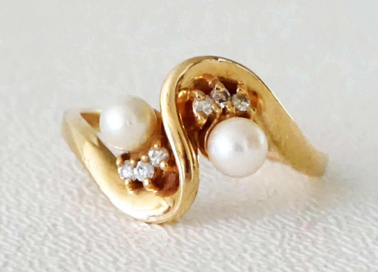 Modernist 14K Yellow Gold Ring Sz. 6.75 set w. 6x Diamonds & 2x Pearls (SaR) #19