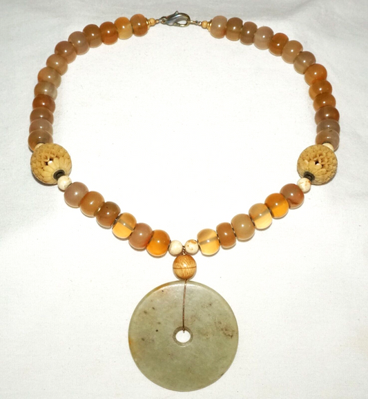 Chinese Yellow Semi Translucent Hard-stone Bead Necklace w. Jade Pendant (PaS)