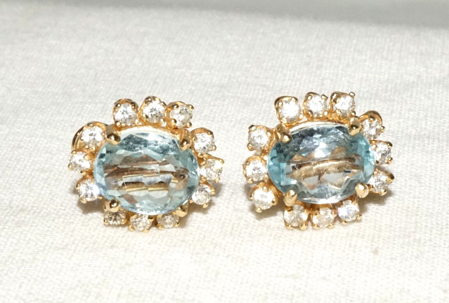 Vintage US 14k Yellow Earrings w. 2x Blue Topaz & 12x Cubic Zirconia (GoB)#13b