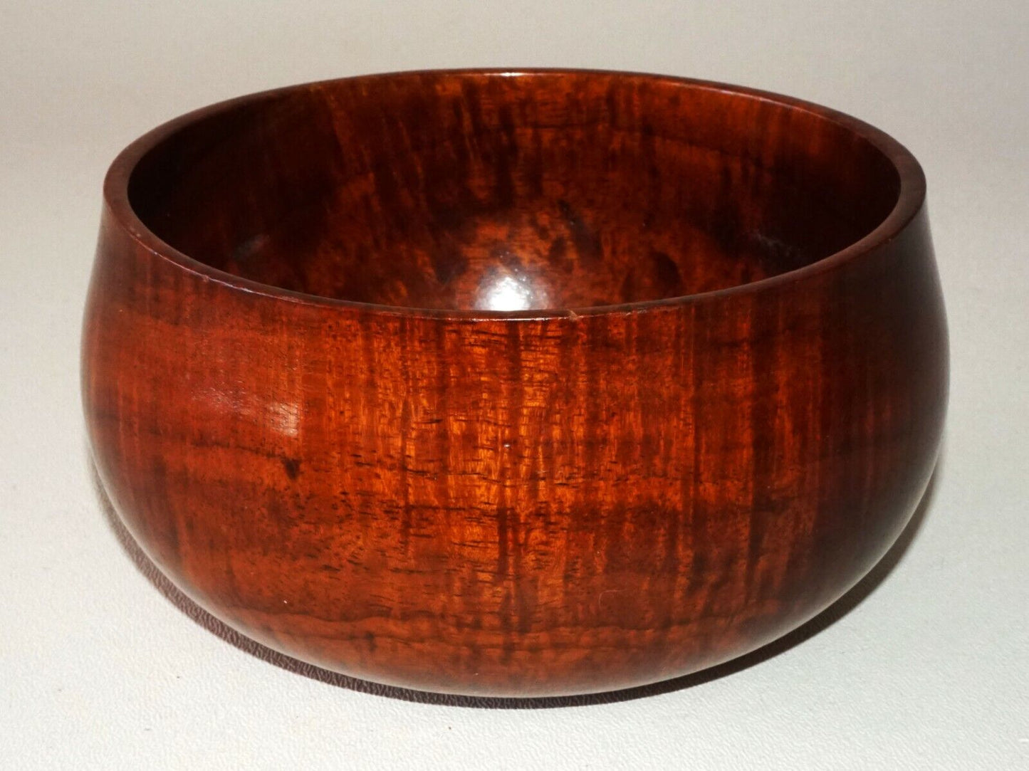 Vintage Hawaii Small Calabash Curly Koa Wood Bowl - Fine Specimen (GoD)