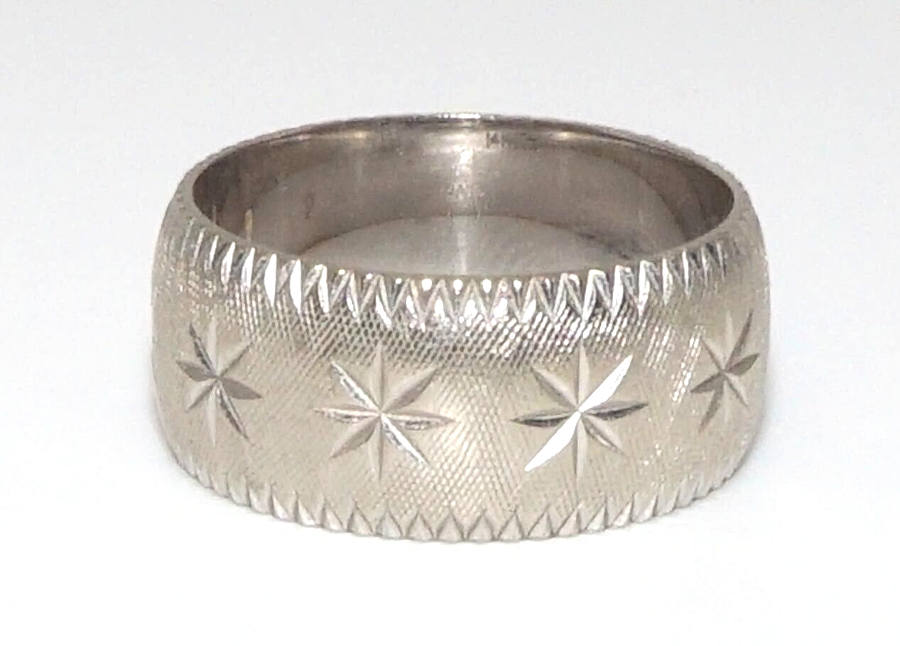 14k Gold Barrel Band Ring w Engraved Starburst Sz. 5 1/4 (ArS)