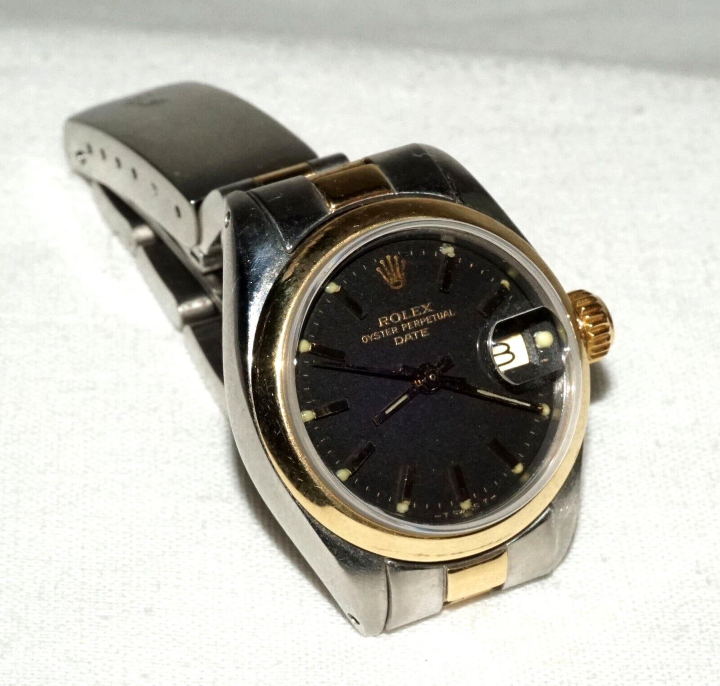 1970s Rolex DateJust Woman's Wristwatch Stainless & Gold & Black Dial (MHB)