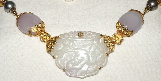 Vtg. Chinese Fashion Necklace White Jade Pendant & 2x Lavender Jade Cabs (LeP)