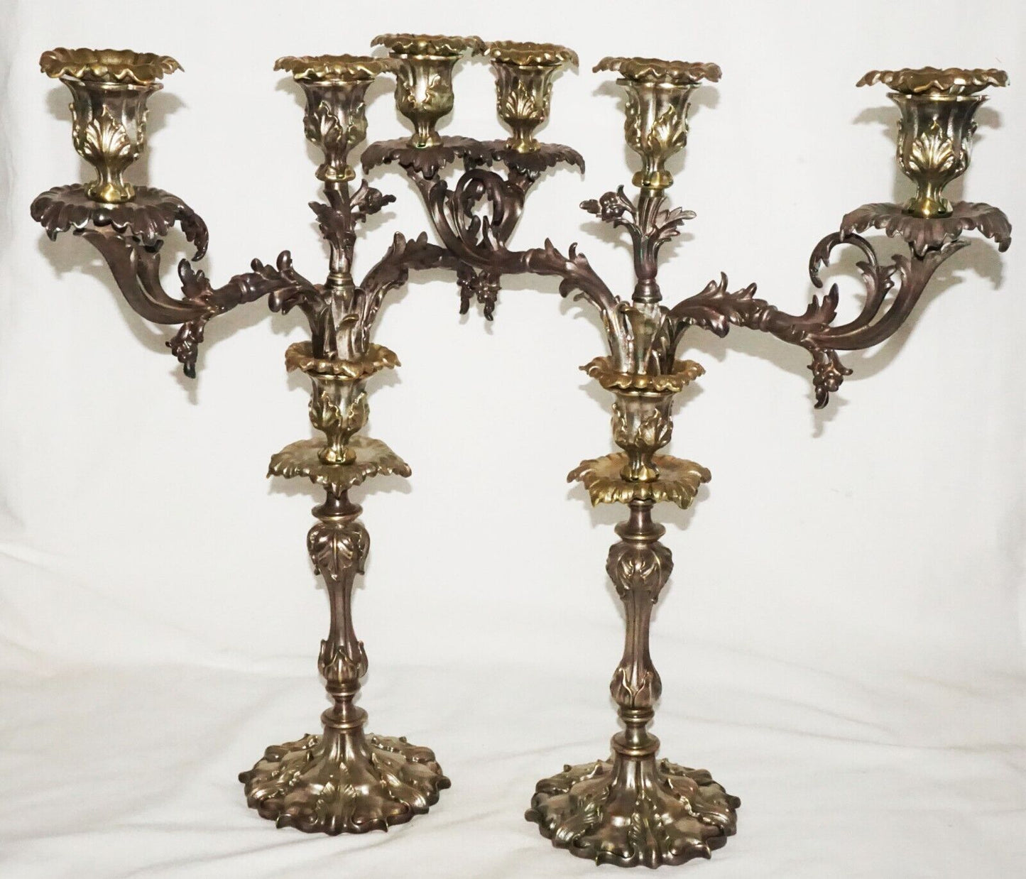 Pair US Silver Plated Heavy Candelabra w. Acanthus Leaves Motif unsigned (UVi)