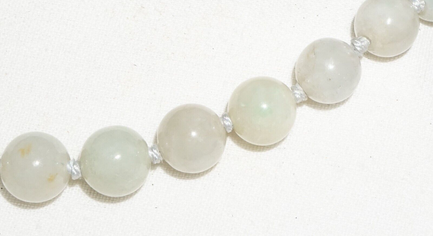 Vintage Chinese Grey Green Jadeite Jade Bead Necklace w. Silver Clasp (---)#2