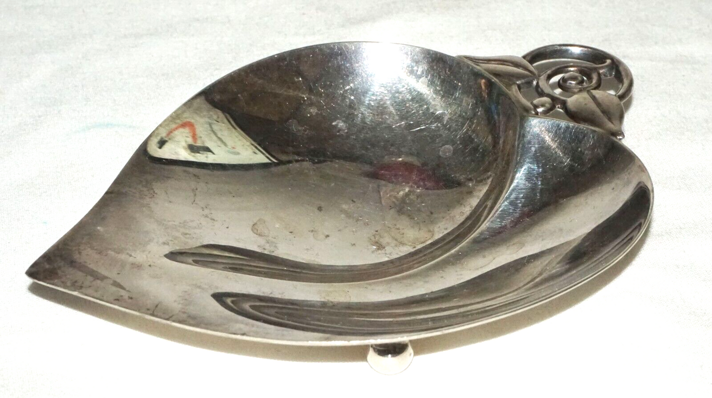 Vtg Sterling 925 Silver Leaf Nut Dish Makers #22885 M Vintage Tiffany & Co (KoS)