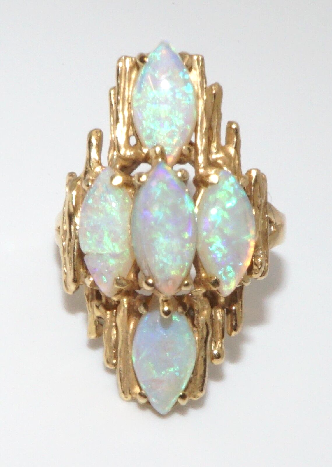 Vintage 14k Yellow Gold White Opal Ring w 5 Marquise Cut Opals Sz. 7 (ArS)