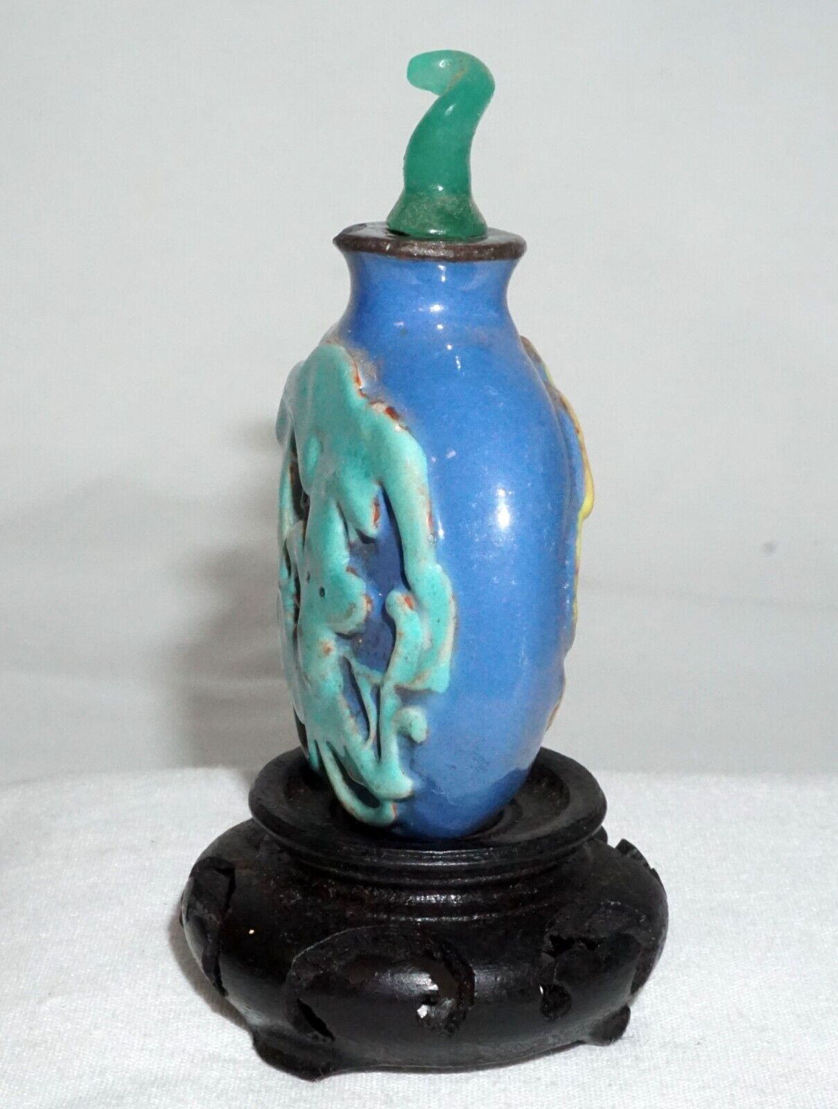 Vintage Chinese Blue Ground Porcelain Relief Dragon Motif Snuff Bottle (LLA) IC