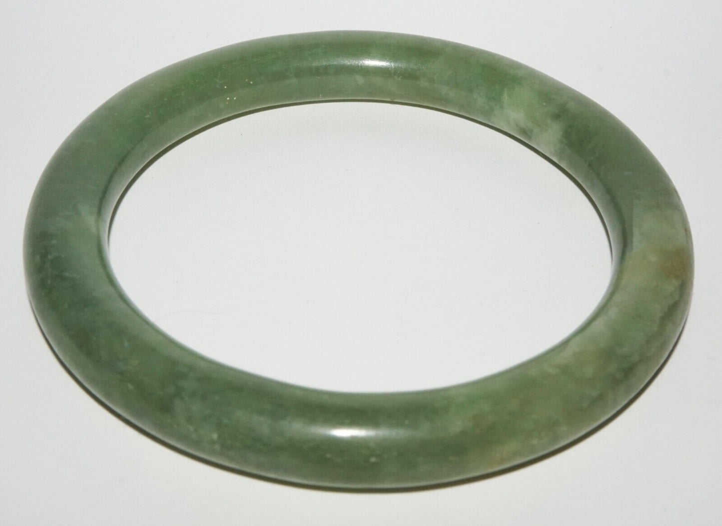 Vintage Chinese Green Serpentine Bangle Bracelet (LeS) B9