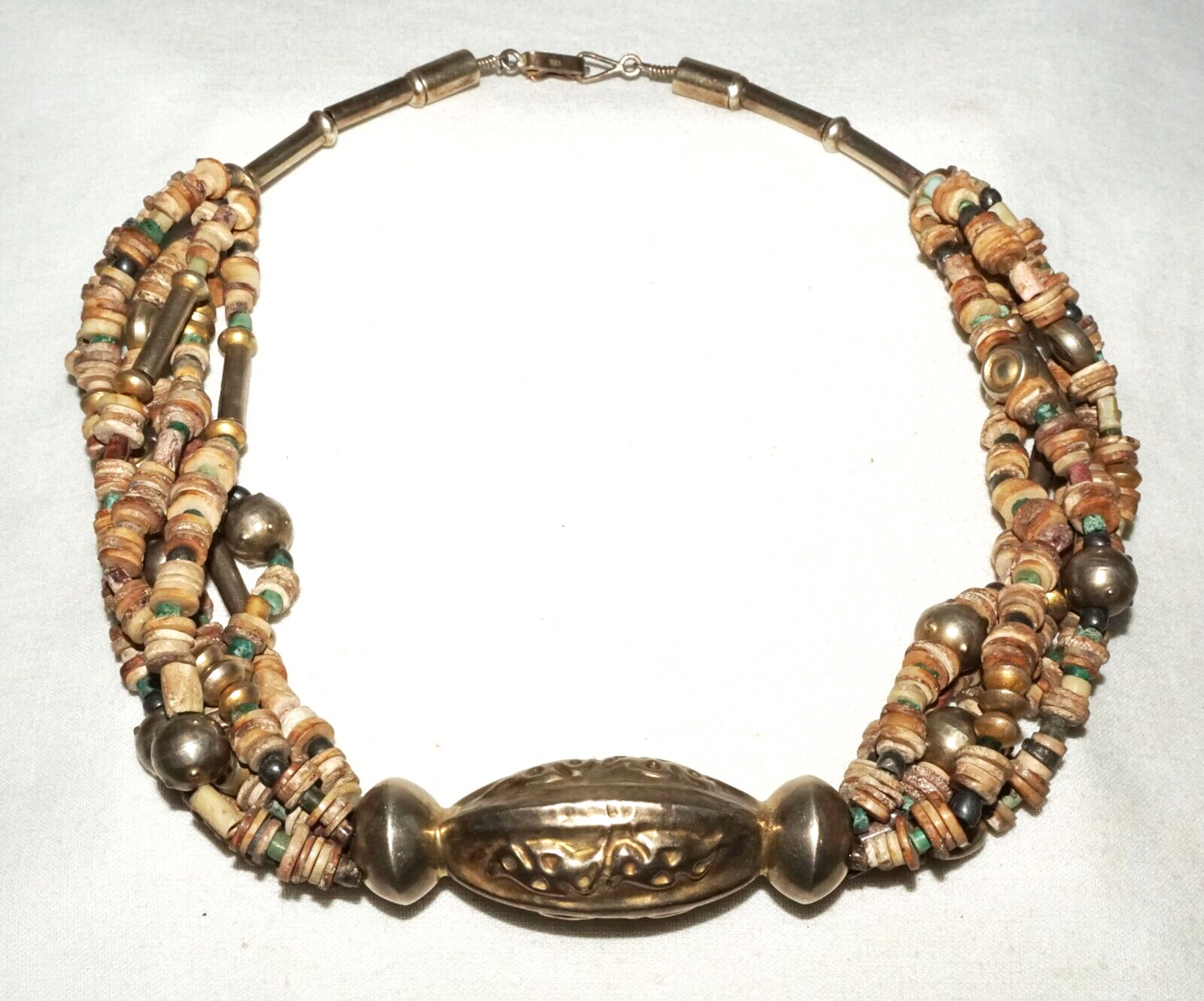 12C Peru Chimu Excavated Shell & Stone Bead Necklace w. Silver Clasp (DaJ)