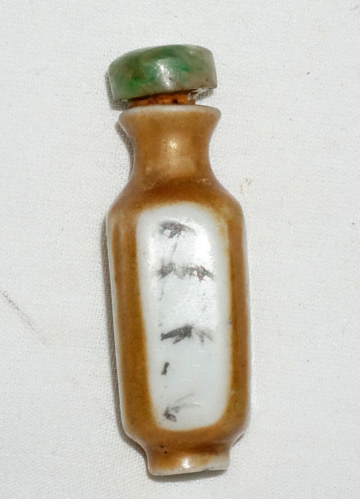 Antique Chinese Porcelain Snuff Bottle w. Heavily Worn Painted Motif (LLA) IC