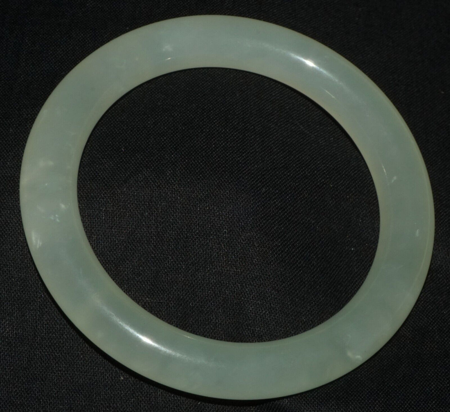 Vintage Chinese Semi Translucent Pale Green Glass Bangle Bracelet (LeS) B64