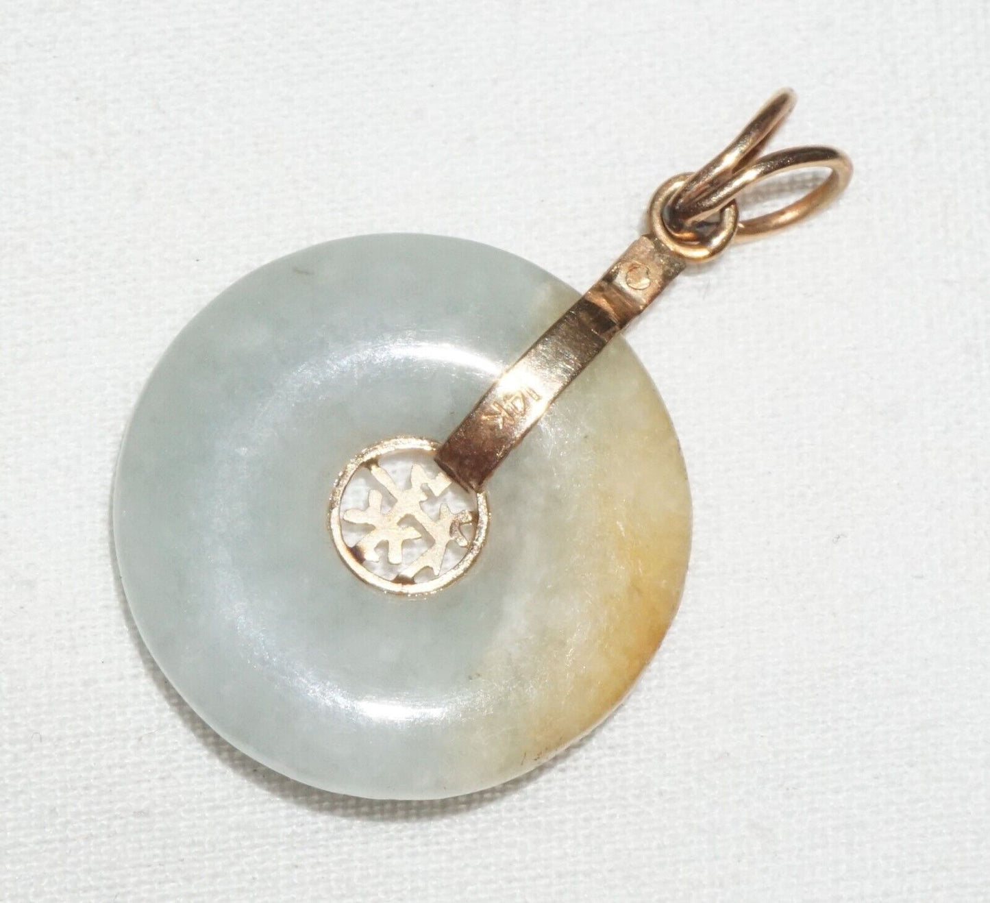 Vintage Chinese 14k Yellow Gold Jadeite Jade Disk Pendant w. Auspicious(BrM) L17