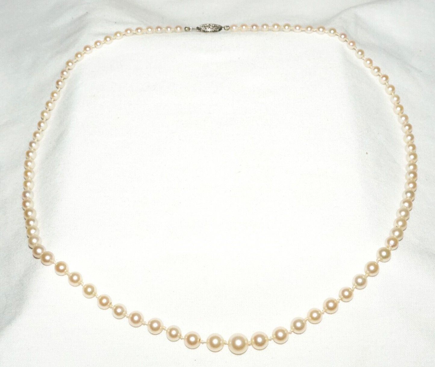 Vintage Graduated Pearl Necklace 23" w. 14k White Gold Filigree Clasp (KoS) L15