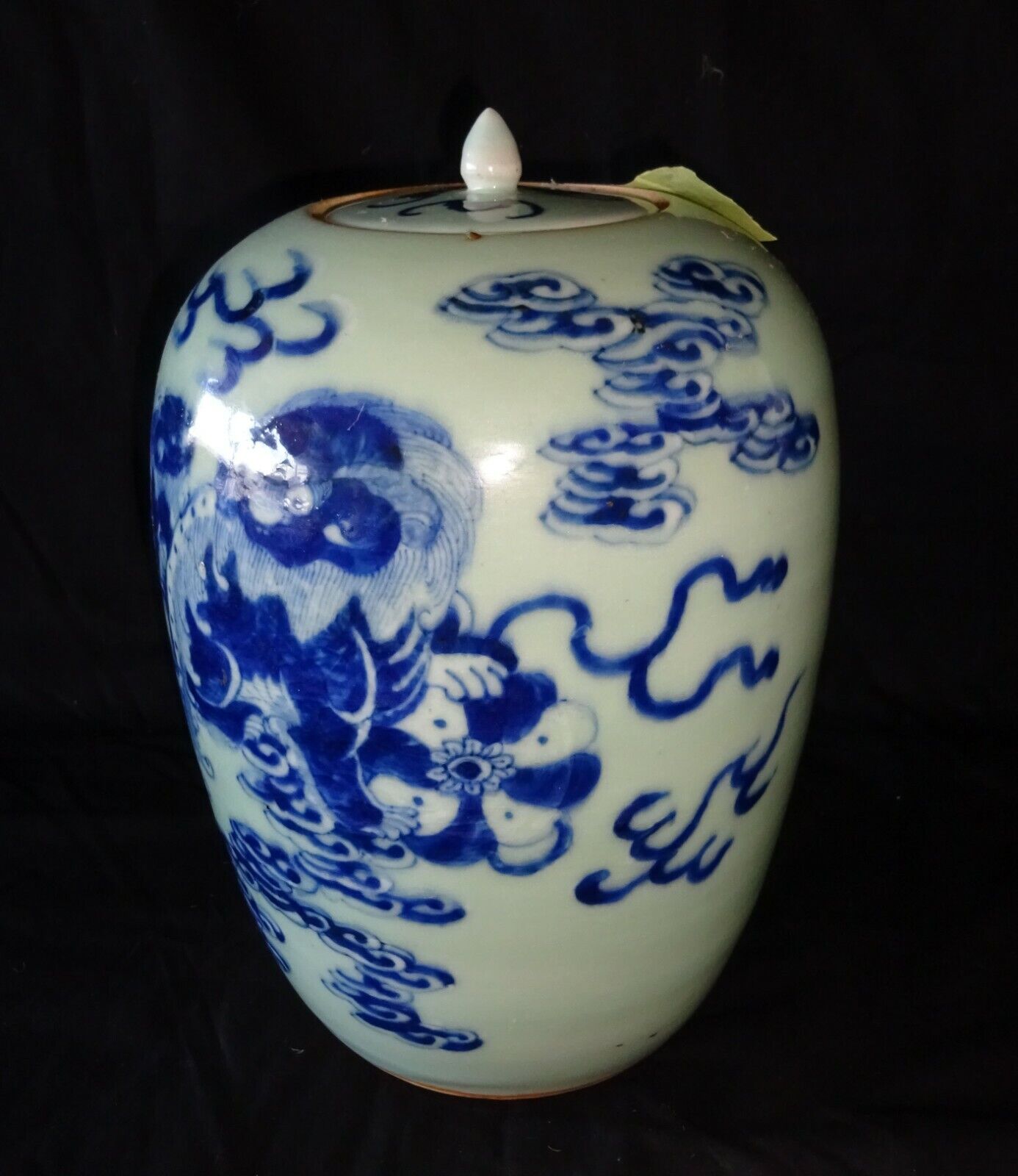 19C Chinese Large Porcelain Covered Jar B&W Lion Dog & Cloud Motif (HeN)#8 IC