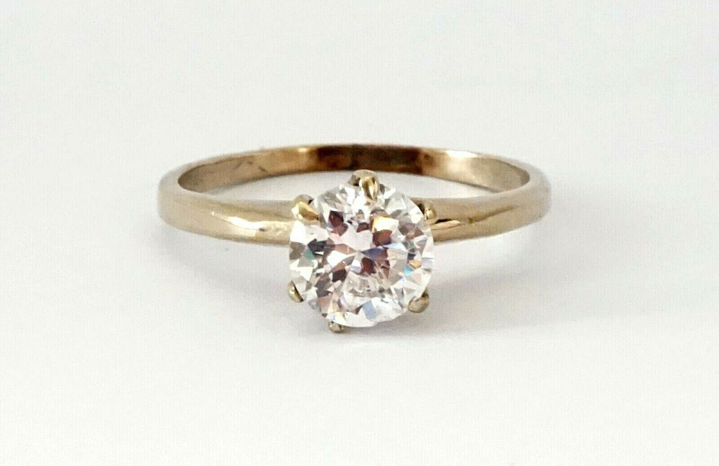 Vintage 14k White Gold Engagement Ring Sz.6.75 w. 1ct. Cubic Zirconia Accent (*)