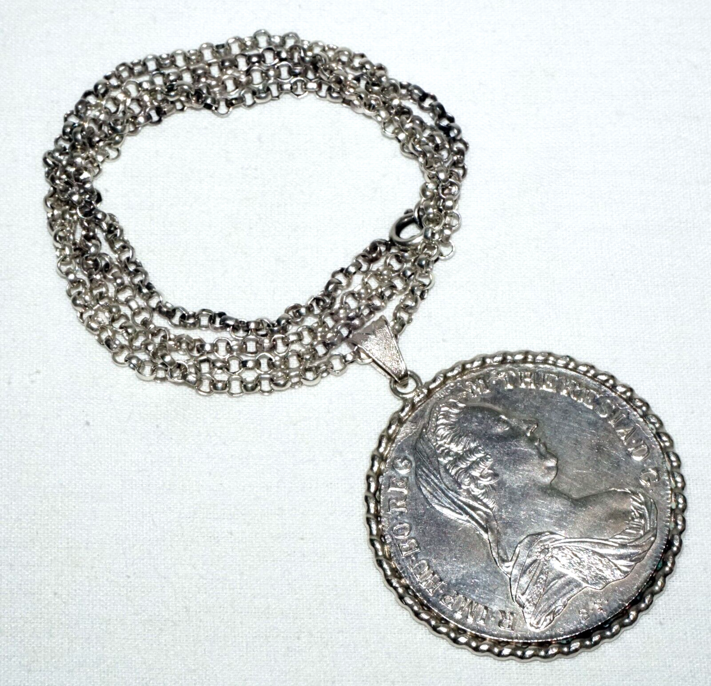 Vintage Egyptian Silver Necklace w. 1780 Austrian Silver Coin Pendant (KoS) L9