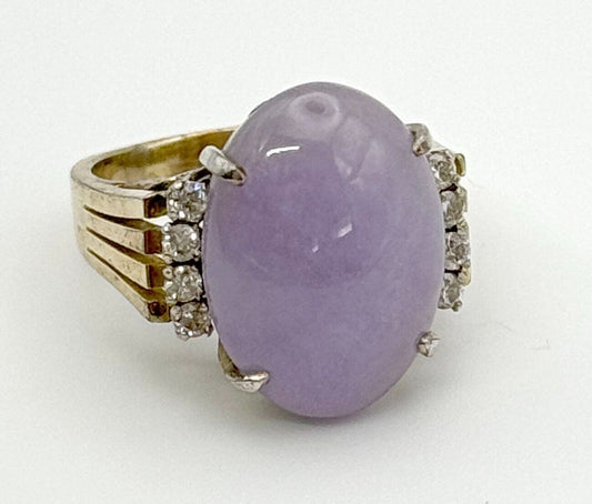 13k Multi-Toned Gold Ring Sz 6 w Lavender Jade & 8 Diamond Accents (MeC)