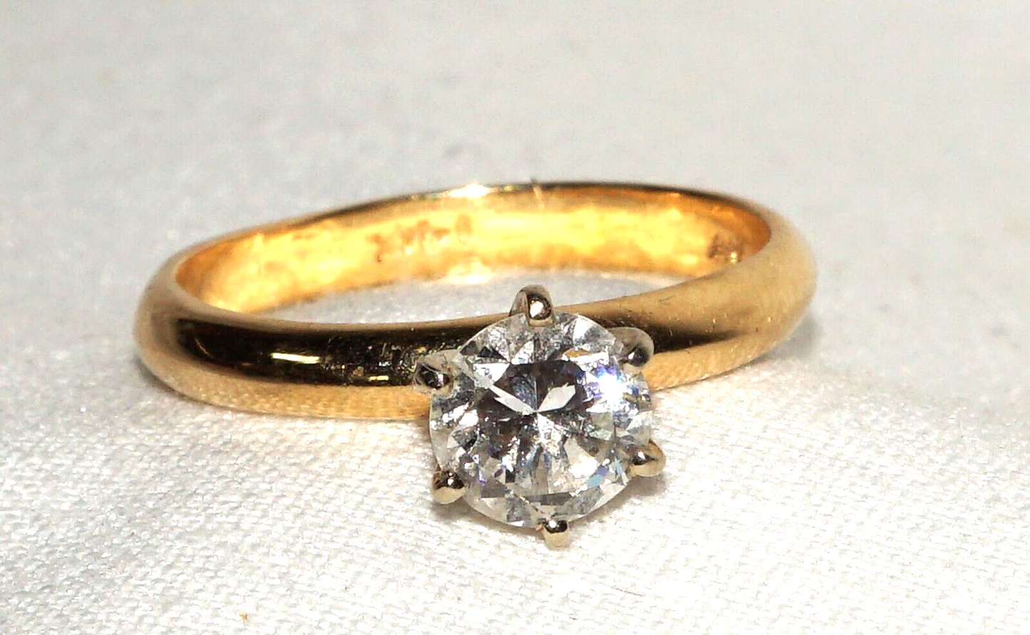 Vintage 14K Yellow Gold Solitaire Engagement Ring Sz 7.25 w 1x Diamond (WtG) 13