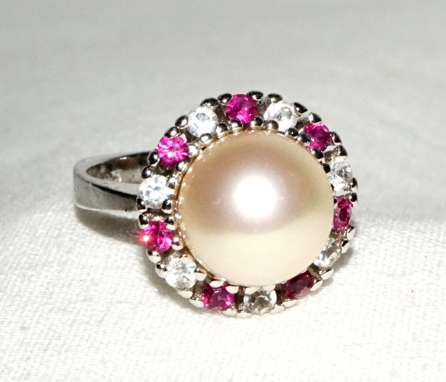 Vintage Sterling Silver Ring Sz. 5.25 w. Faux Pearl & Synthetic Stones (KoS) L17