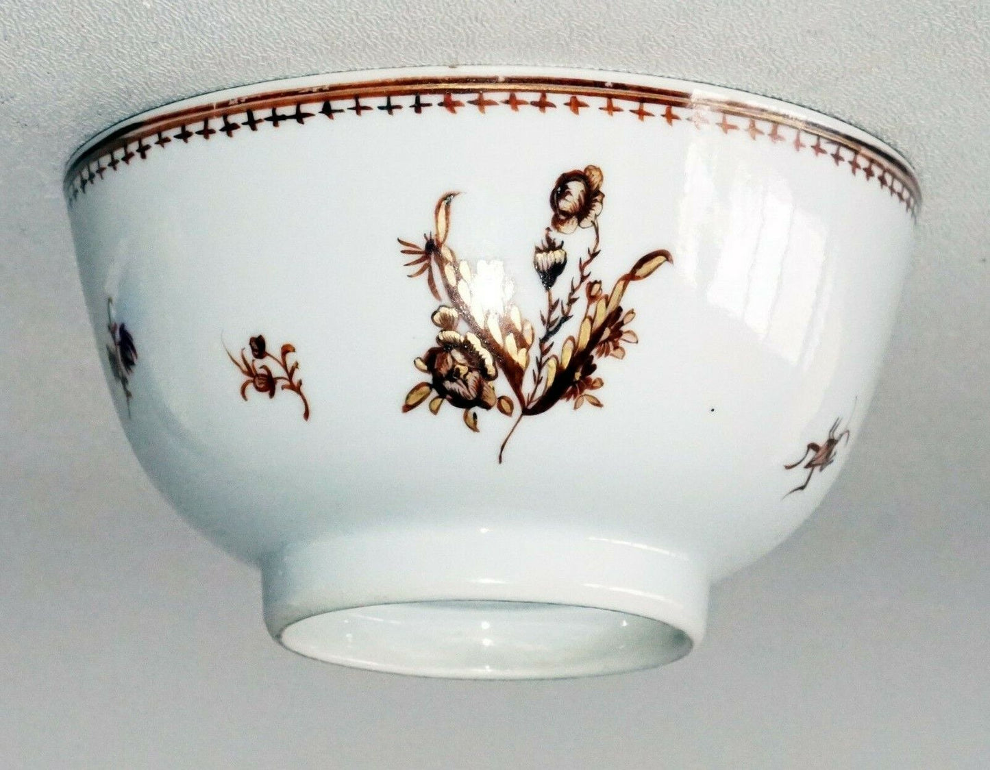 18C Chinese Export Ware Porcelain Bowl w. Aubergine Floral Motif (FLA) IC