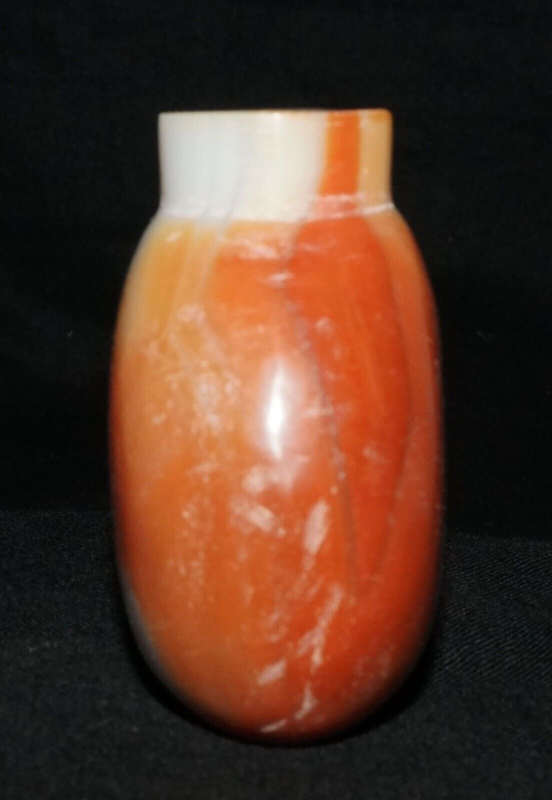 Vintage Chinese Grey & Red Agate Carved Snuff Bottle (LeS) G17