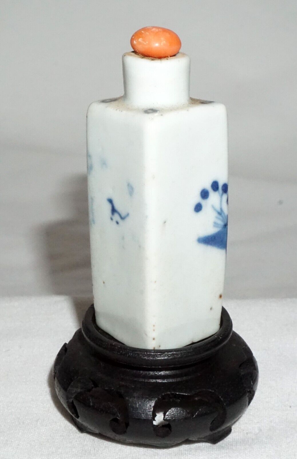 Antique Chinese B&W Porcelain Snuff Bottle w. Figure in Landscape Motif (LLA)