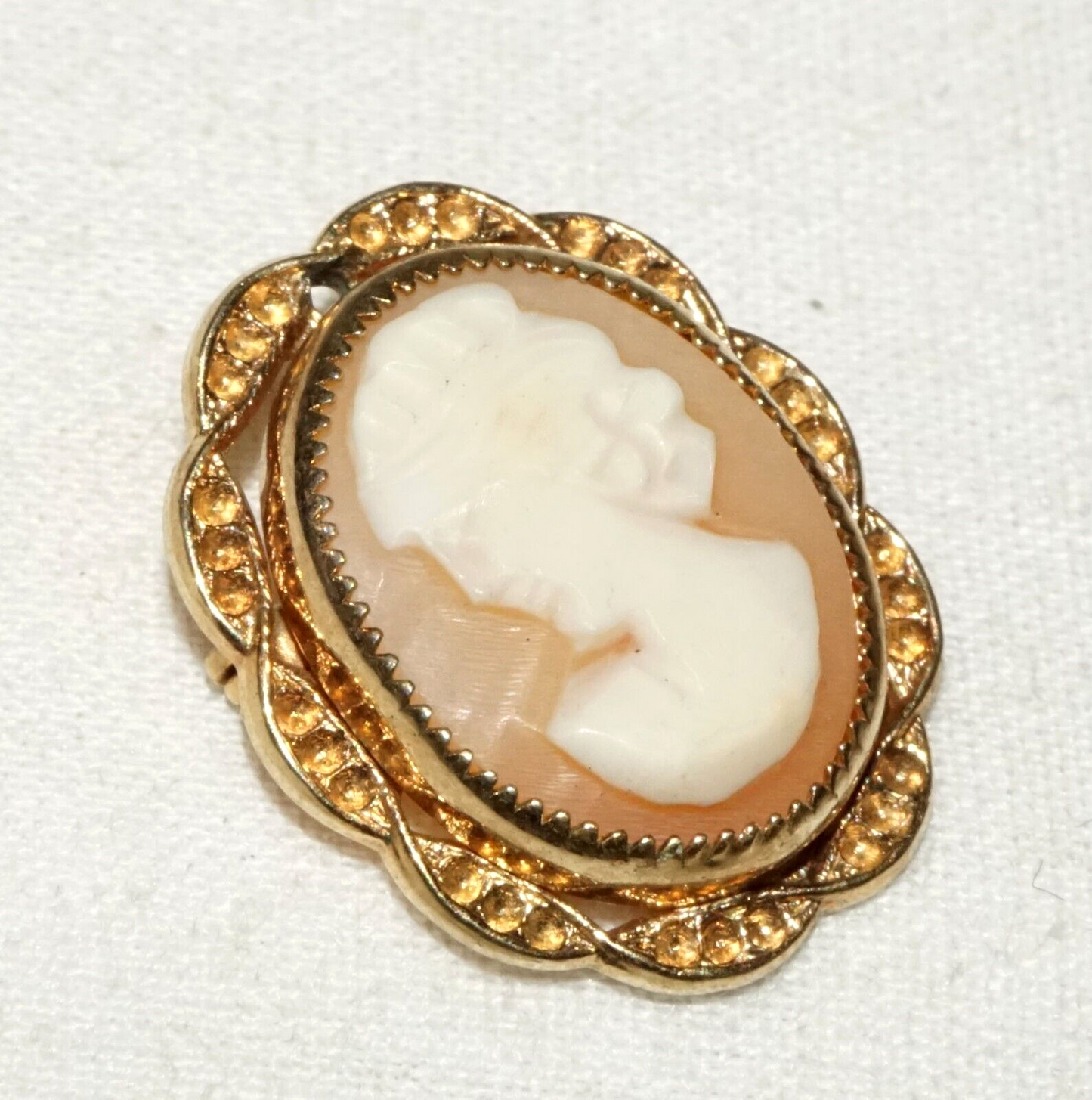 Vintage Gold Plated Shell Cameo w. Woman's Bust Motif (GoB) #10