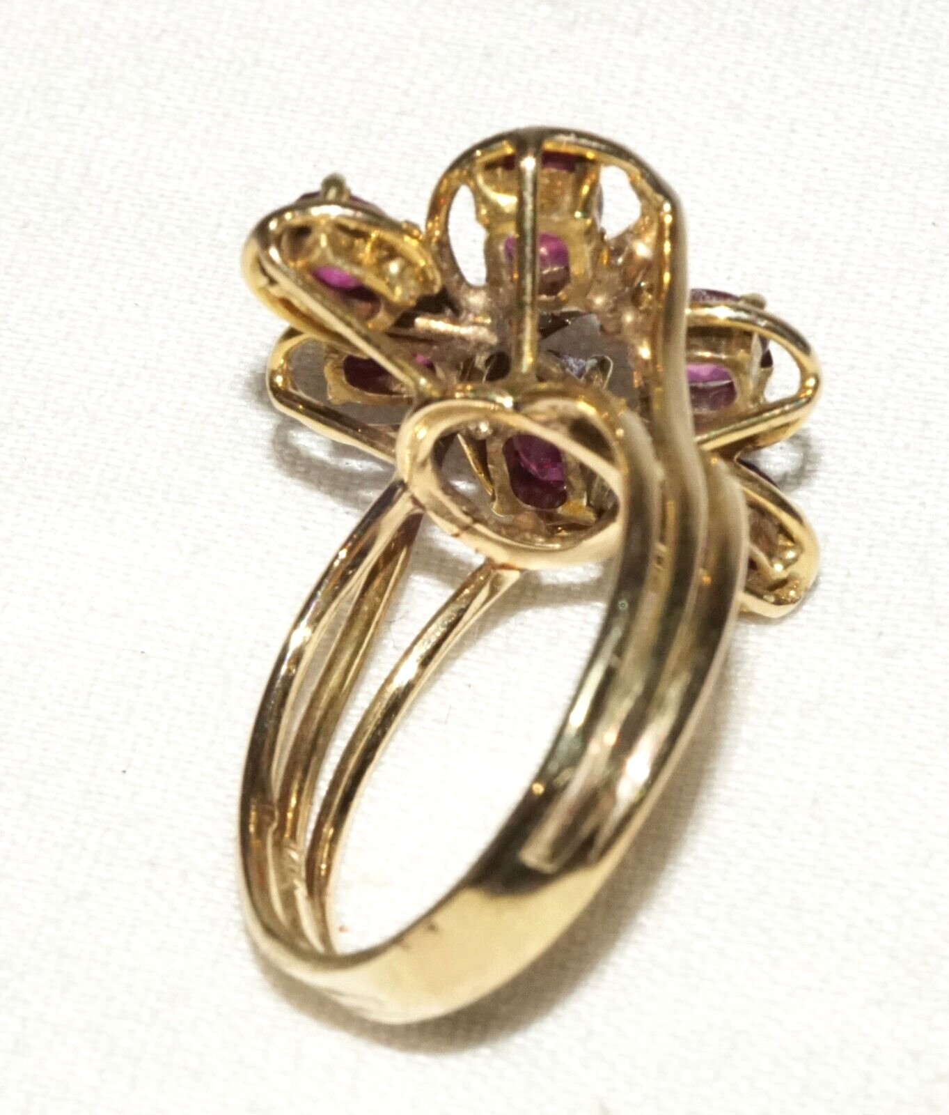 Vintage 14k Yellow Gold Ring Sz.7.5 set w. 6x Rubies & 5x Diamonds (GoB) #5