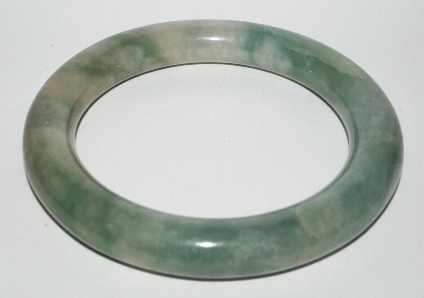 Vintage Chinese Mottled Green Jadeite Jade Bangle Bracelet (LeS) B6