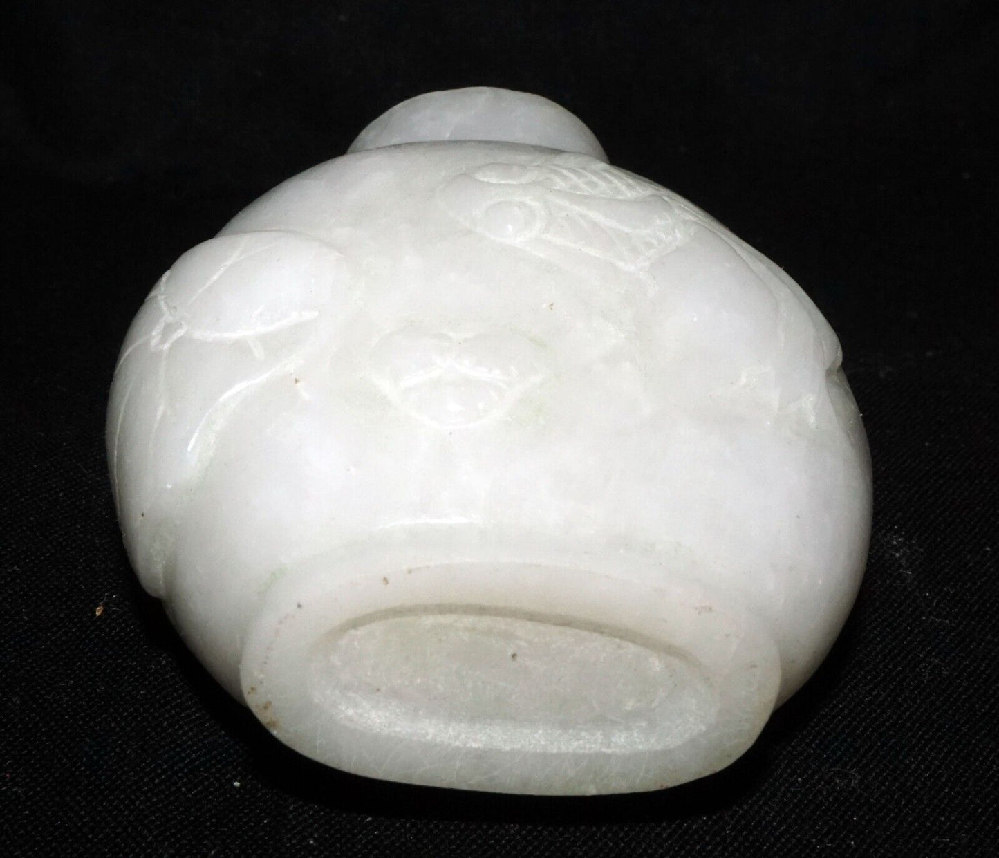 Vintage Chinese White Jadeite Jade Carved Snuff Bottle w Goldfish Motif(LeS) G11