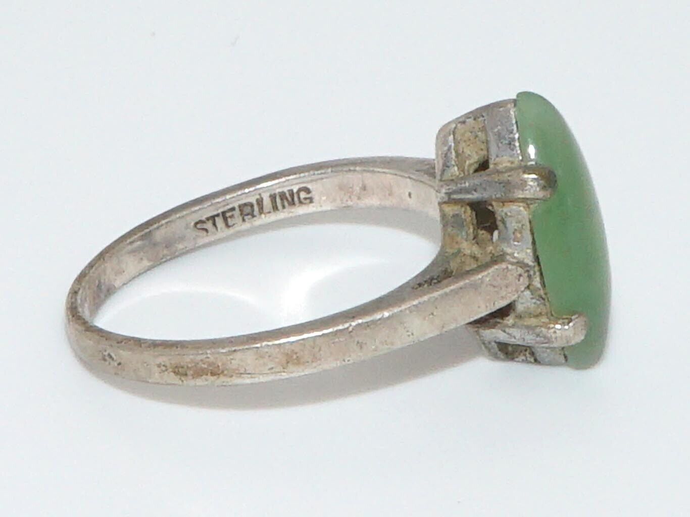 Vintage Sterling Silver Ring Sz. 6 3/4 w Nephrite Jade Marquis Solitaire (NeW)