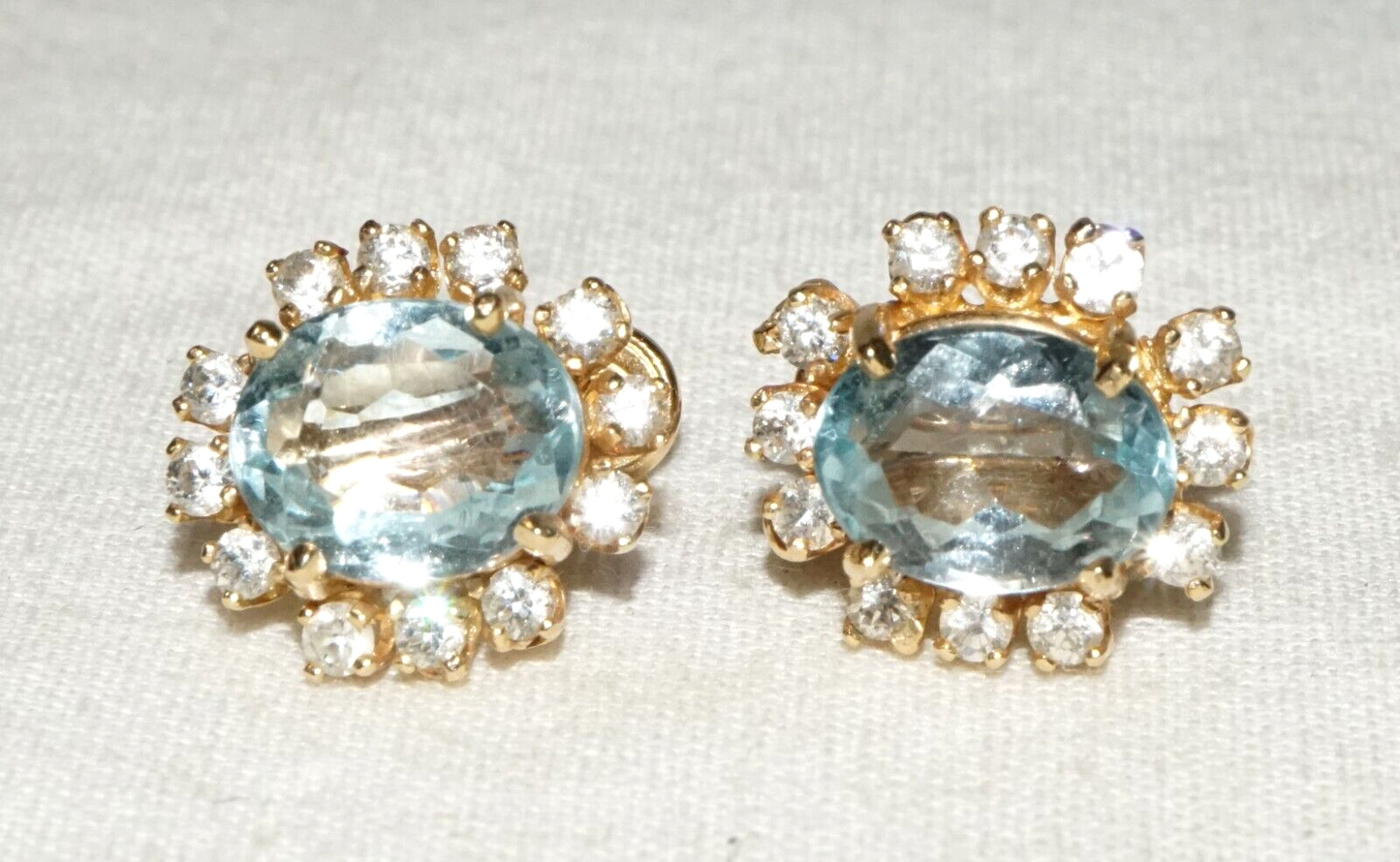 Vintage US 14k Yellow Earrings w. 2x Blue Topaz & 12x Cubic Zirconia (GoB)#13b