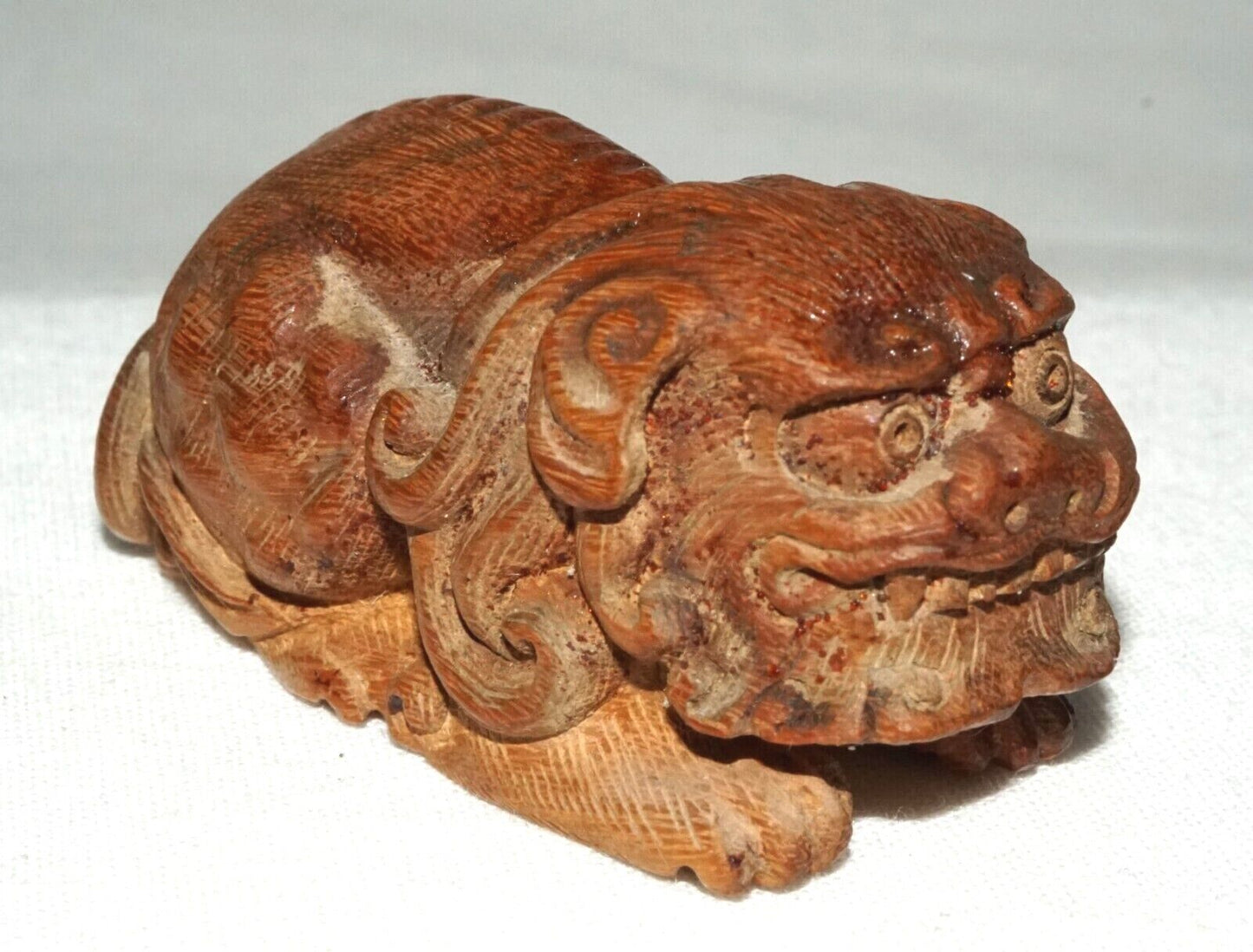 Vintage Japanese Wooden Carved Netsukes Squatting Lion Dog signed (FeH