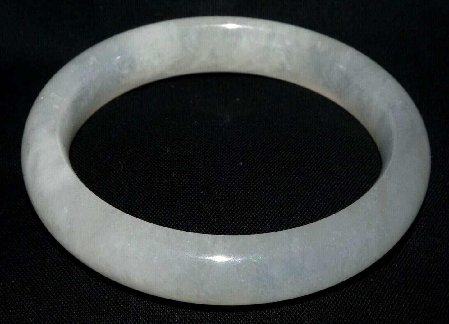 Vintage Chinese Semi Translucent White Jadeite Jade Bangle Bracelet (LeS) G11