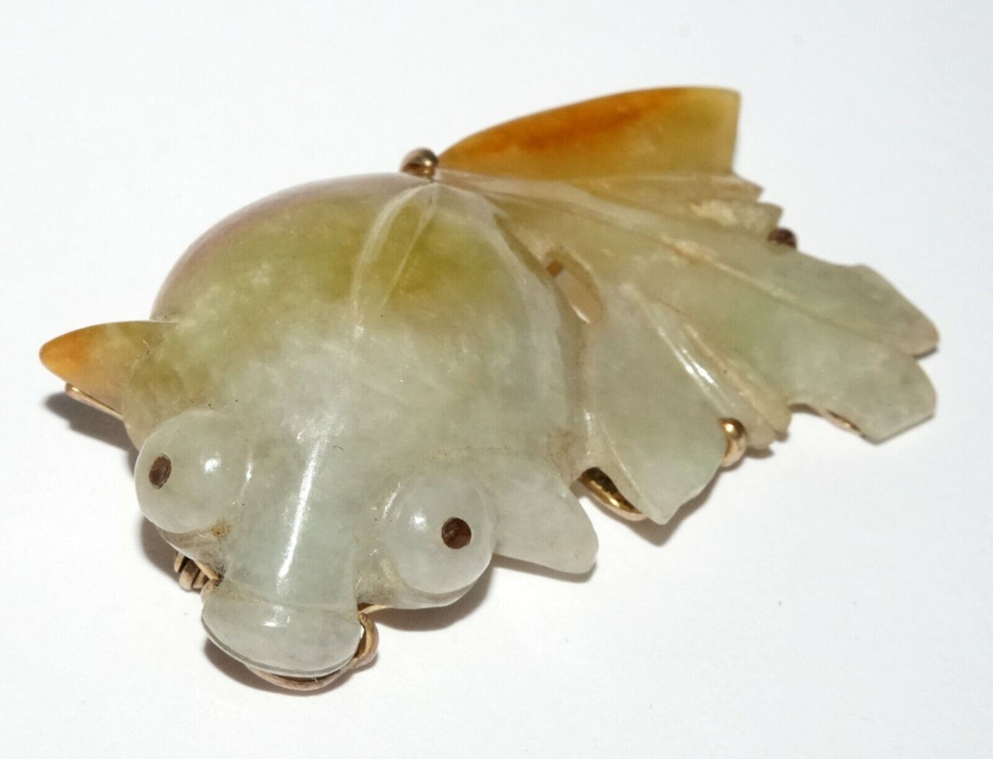 Vintage Chinese Yellow Gold set Brooch w. Jadeite Jade Goldfish Motif (LeS) G6