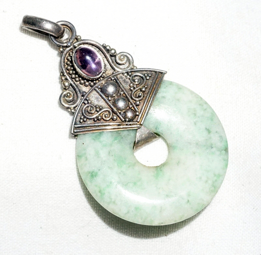 Vintage Chinese Sterling Silver Pendant w. Jadeite Jade Disk & Amethyst (***)