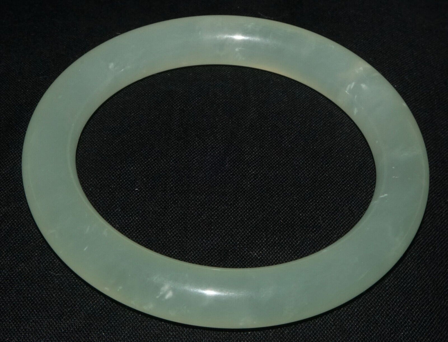 Vintage Chinese Semi Translucent Pale Green Glass Bangle Bracelet (LeS) B64