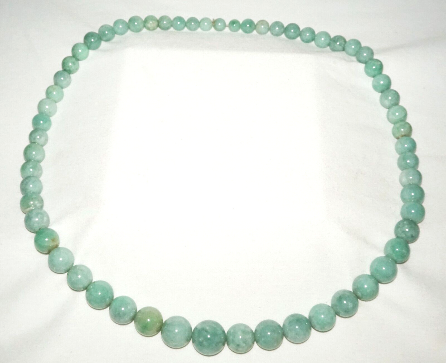 Vintage Chinese Mottled Green Jadeite Jade Graduated Bead Necklace 30" (InS)#L2