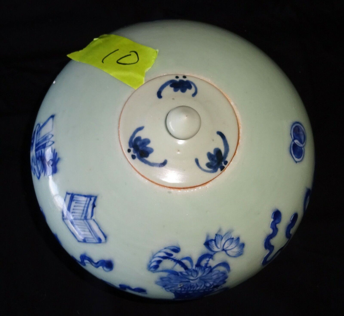 19C Chinese Large Porcelain Jar B&W 100 Antiques & Bat Motif Cover (HeN)#10 IC