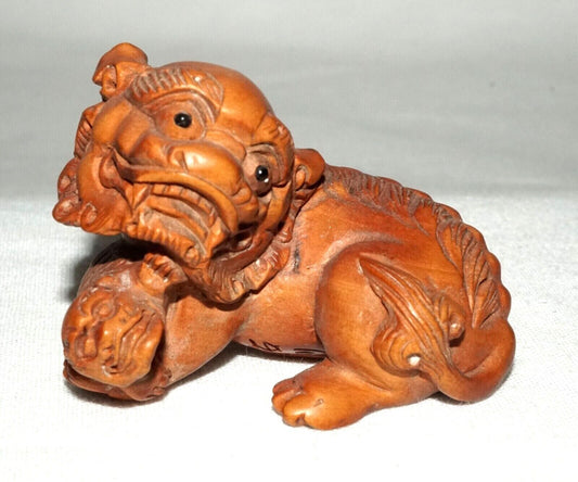 Vintage Japanese Wooden Carved Netsukes Lion Dog w. Baby Motif Signed (FeH