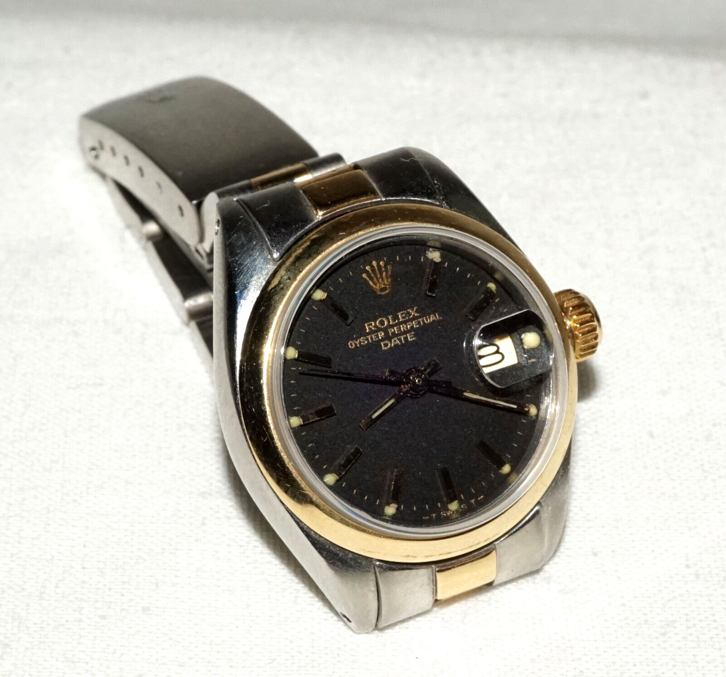 1970s Rolex DateJust Woman's Wristwatch Stainless & Gold & Black Dial (MHB)