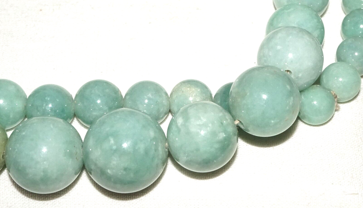 Vintage Chinese Mottled Green Jadeite Jade Graduated Bead Necklace 30" (InS)#L2