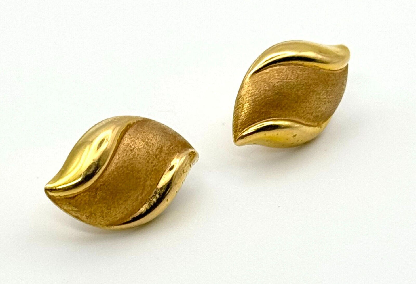 Vintage 14k Yellow Gold Satin & Glossy Freeform Earrings (KnK)