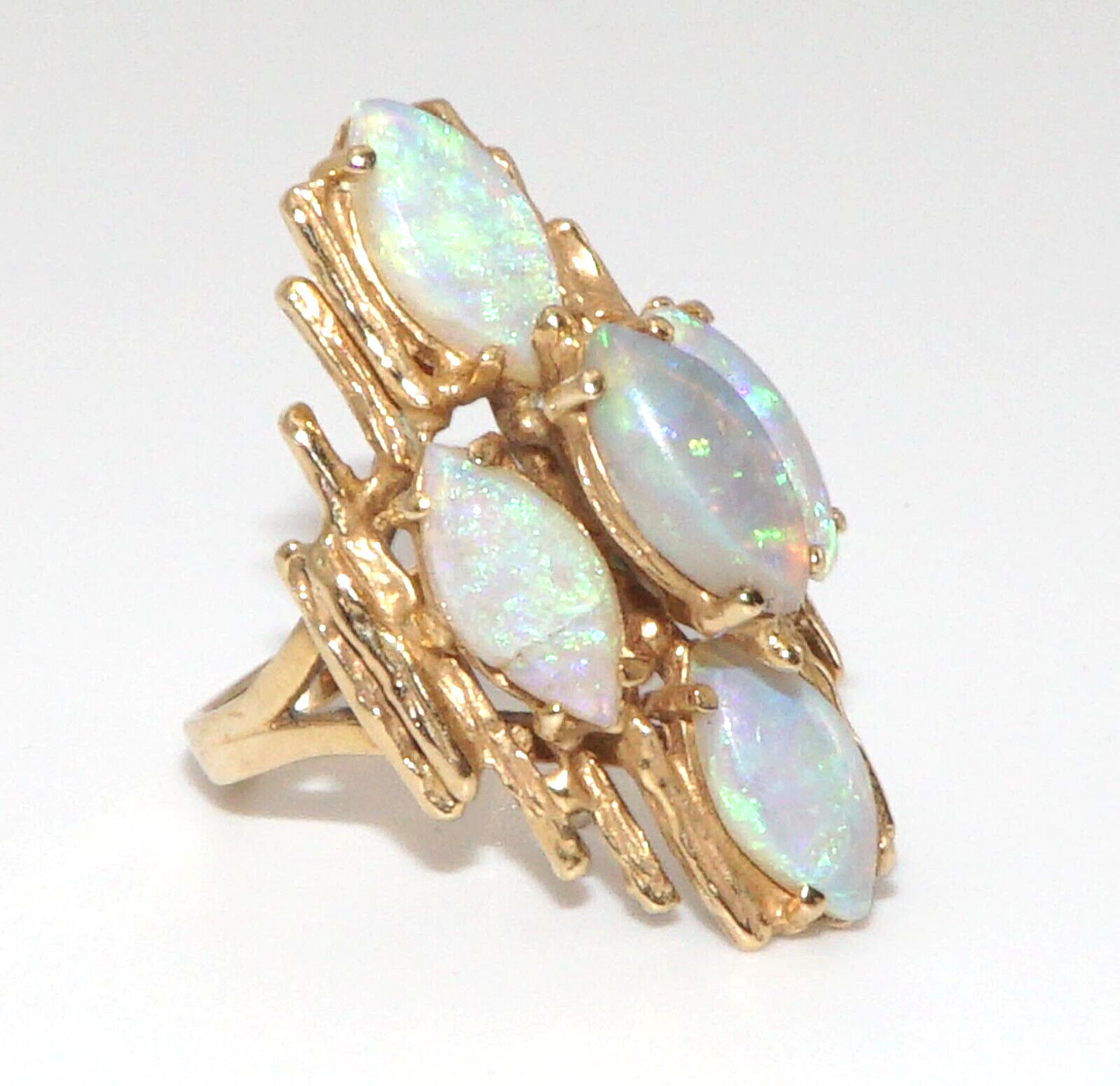 Vintage 14k Yellow Gold White Opal Ring w 5 Marquise Cut Opals Sz. 7 (ArS)