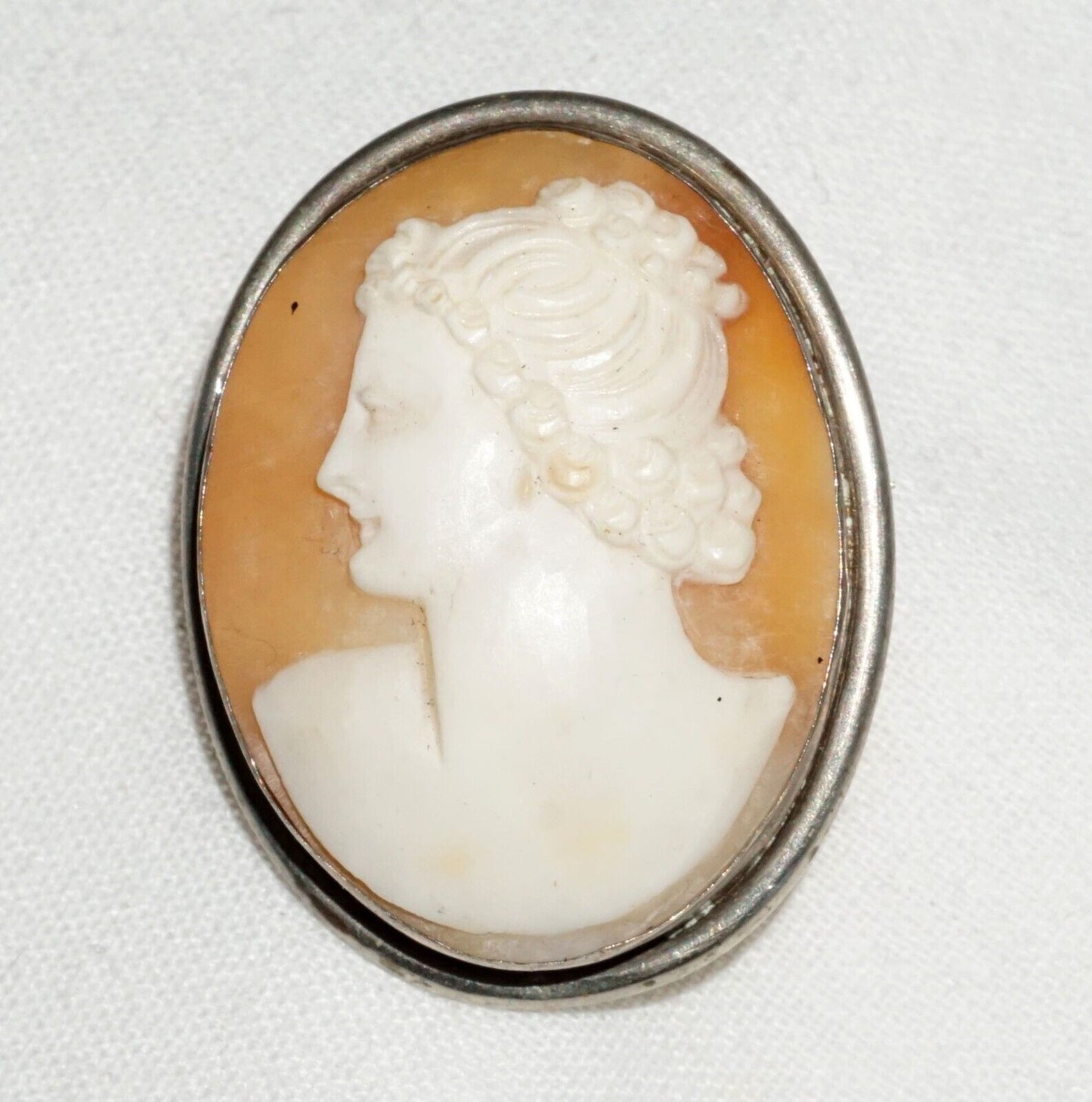 Vintage 900 Silver Shell Cameo Brooch Pendant w. Female Bust Motif (BiB)